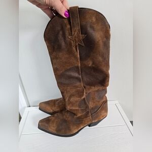 DINGO boots Size 8 1/2